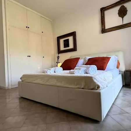 Kitson House فندق *